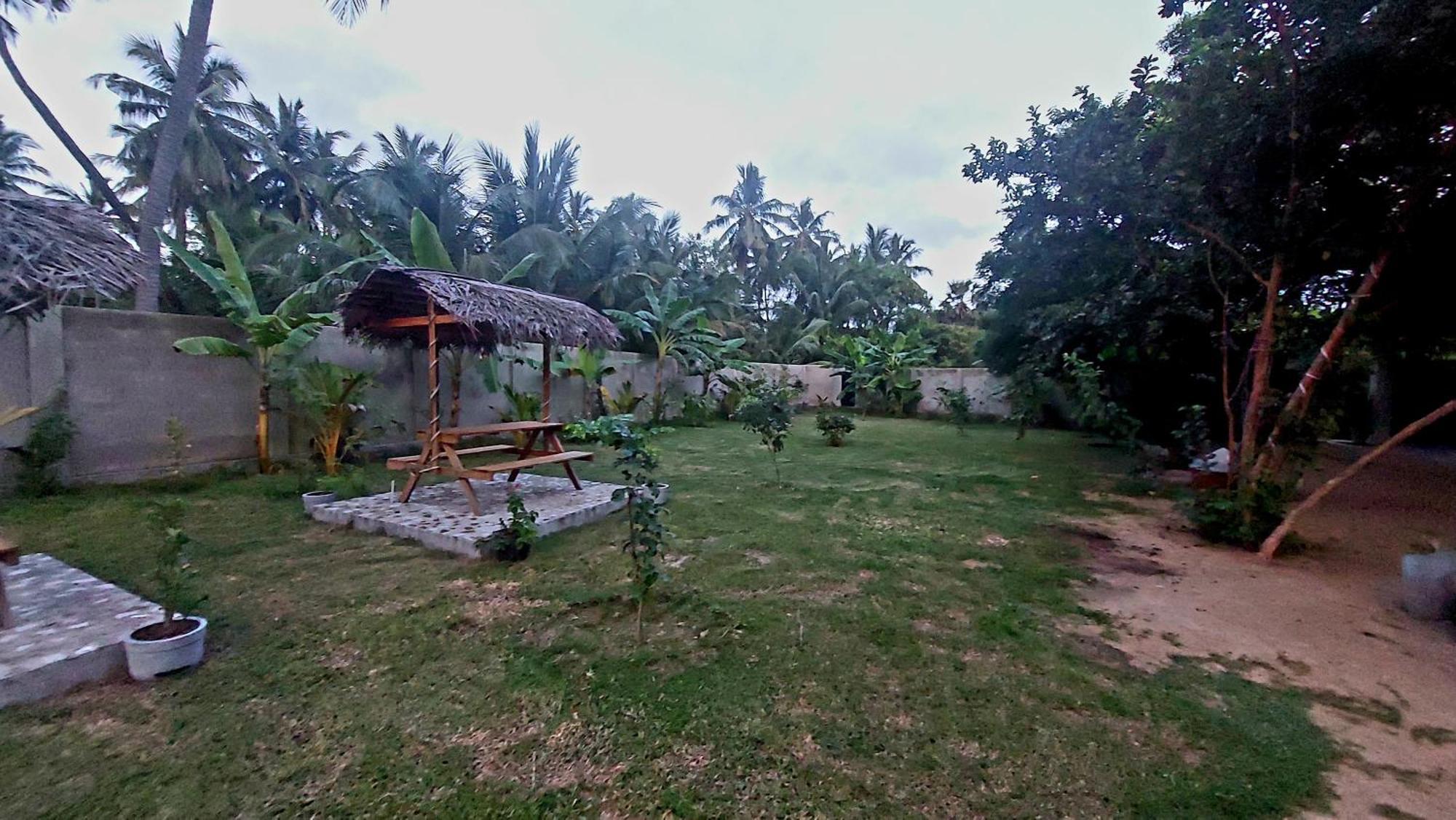 The Dream Inn Guesthouse Passikudah Batticaloa Eksteriør bilde